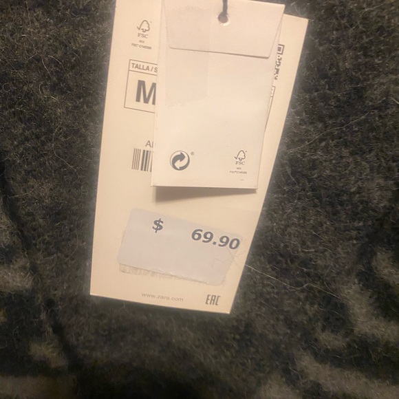 Zara Cardigan - Picture 2 of 5